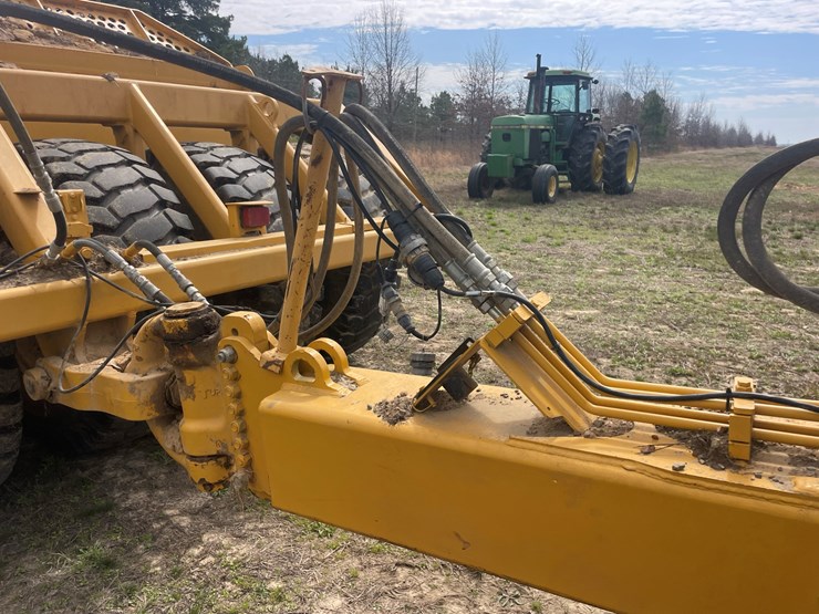 deere-1812c-image-19