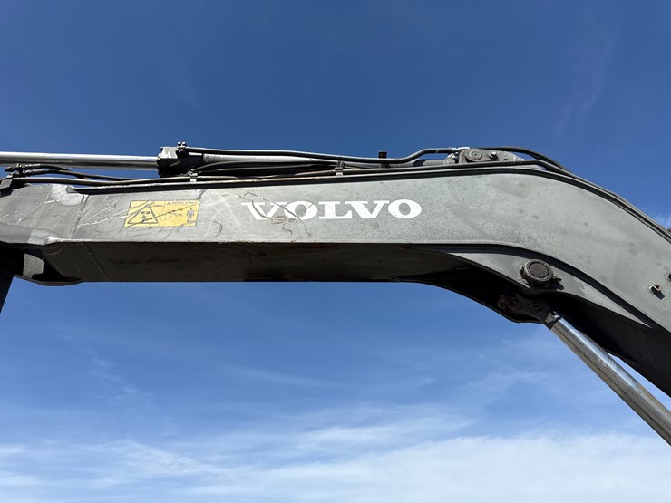 volvo-ecr88-image-20