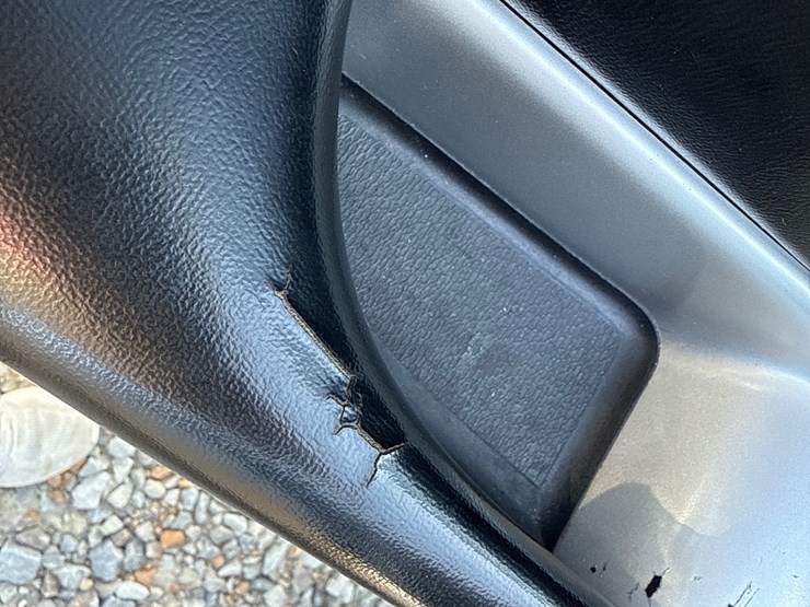 2013-dodge-journey-image-25