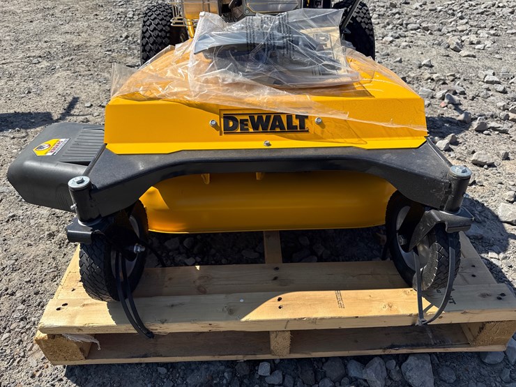 #33-•-unused-dewalt-dw33-33"-walk-behind-zero-turn-mower-12ae764b038-inv#-41235-image-9