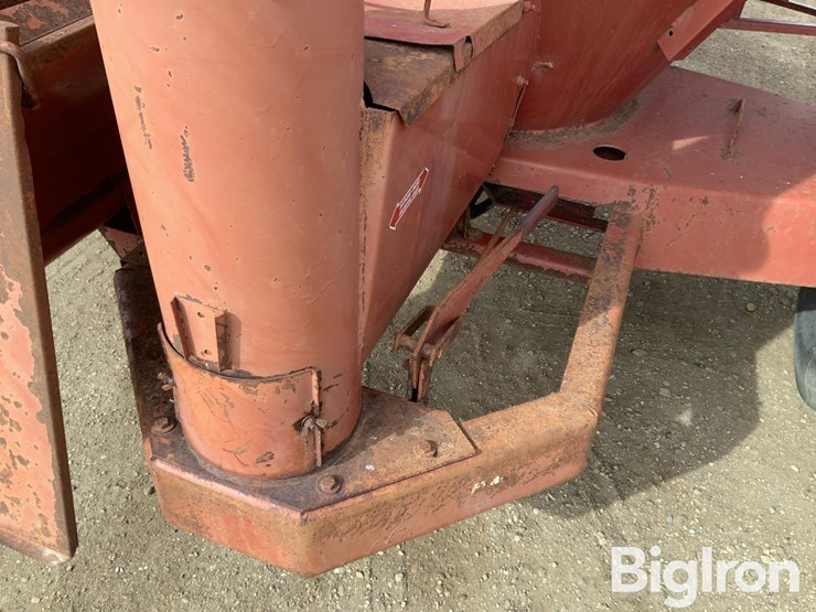 international-1250-image-15