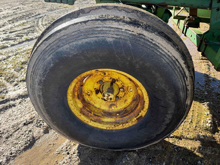 john-deere-4430-image-10