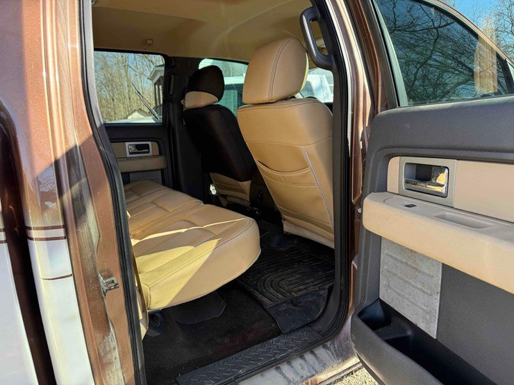 2011-ford-f150-image-26