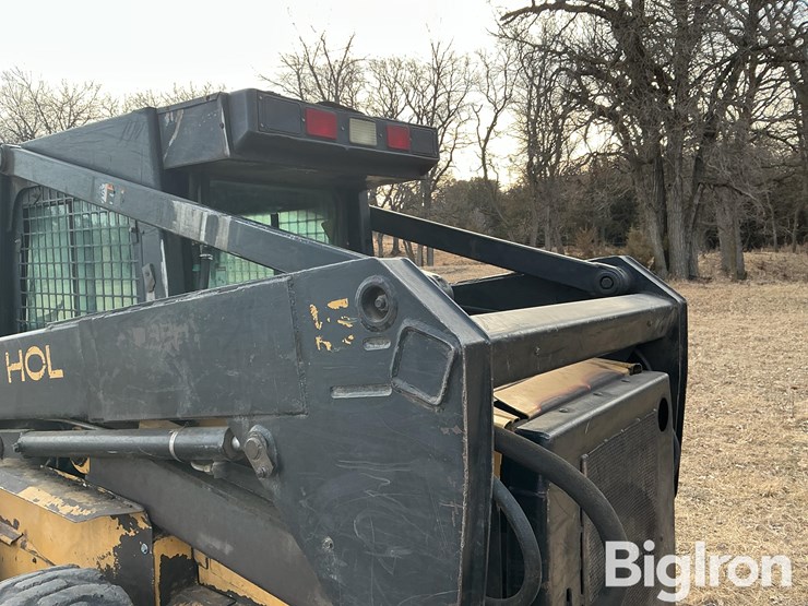 new-holland-lx885-image-20