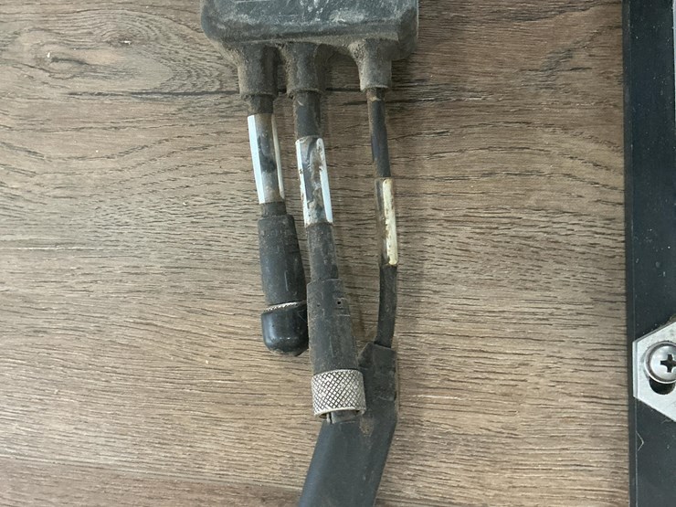 john-deere-8520-image-11