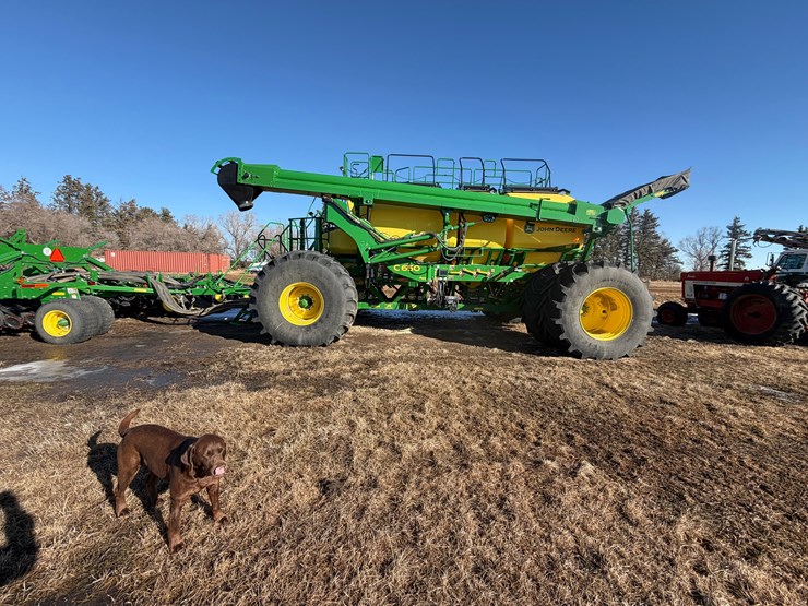 2024-john-deere-n550-image-7