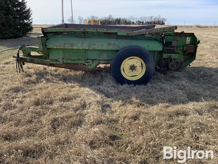 john-deere-350-image-8