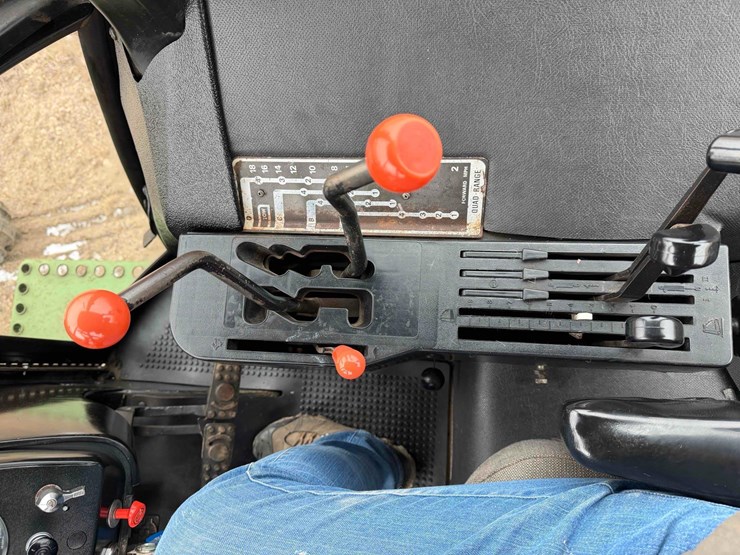 1975-john-deere-4230-image-35