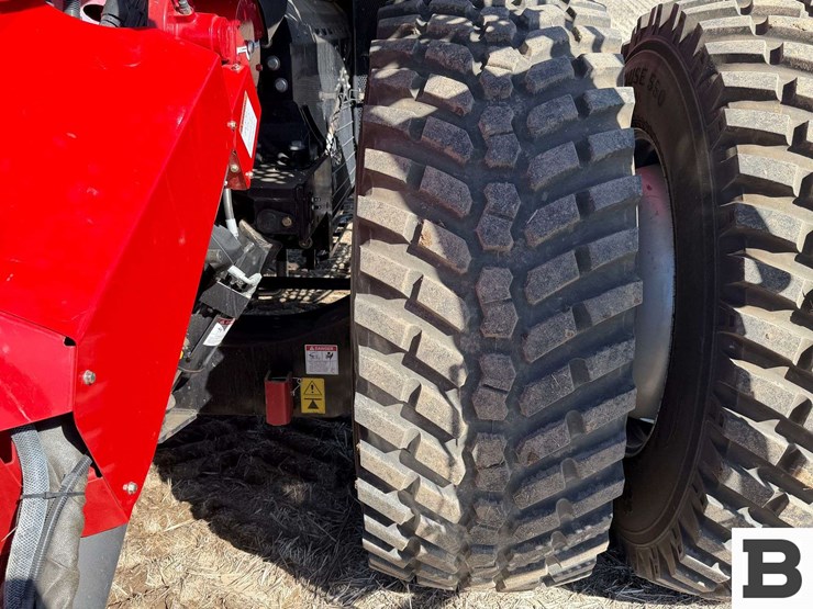 2025-case-ih-8260-image-20