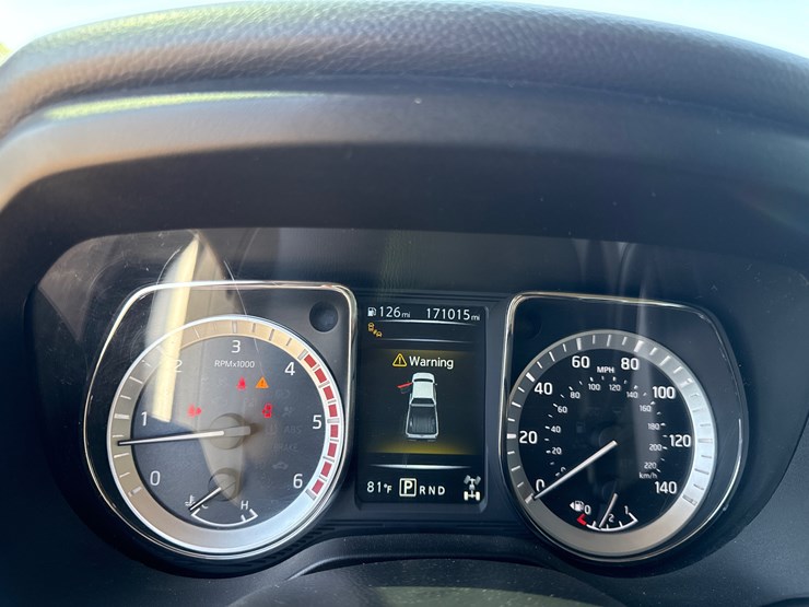 2017-nissan-titan-image-28