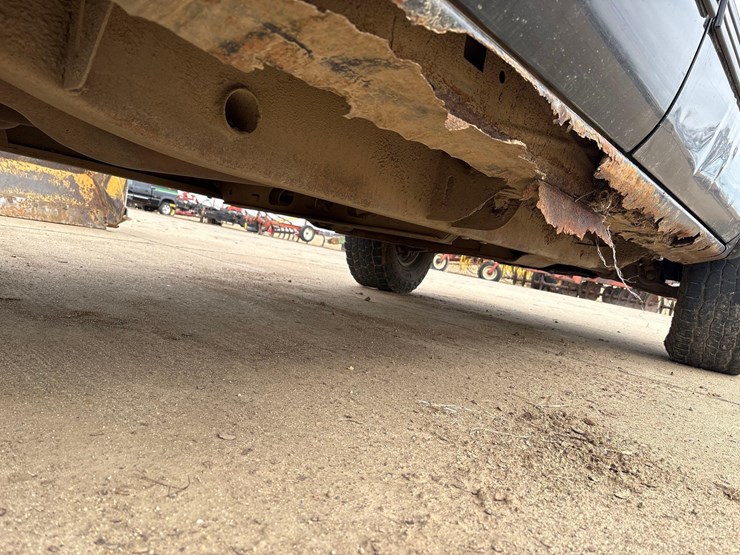 2001-chevrolet-1500-image-29