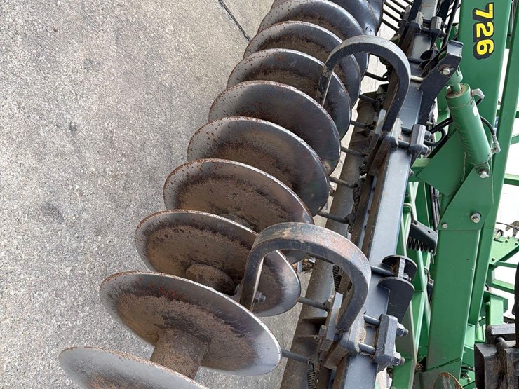 john-deere-726-image-15
