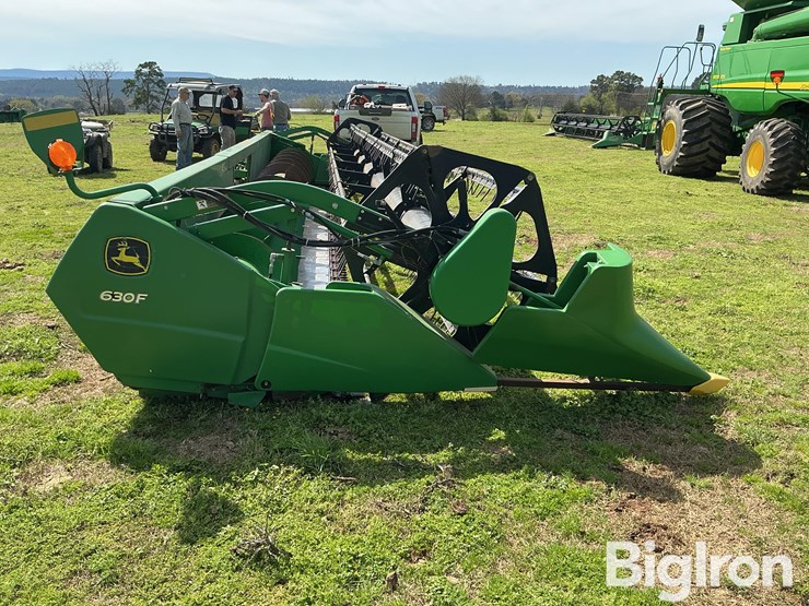 john-deere-630f-image-4