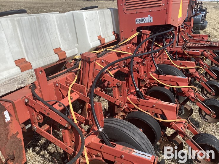 case-ih-900-image-16