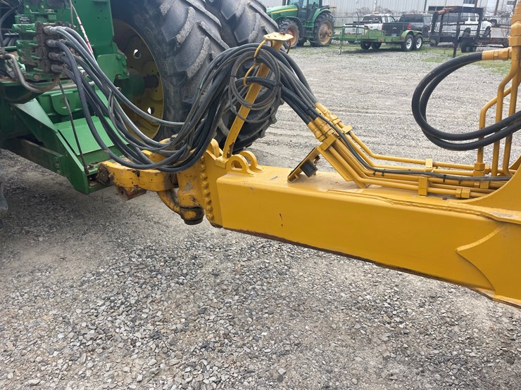 deere-1812c-image-13