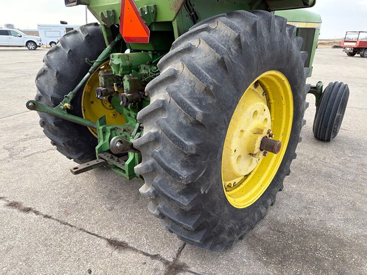 john-deere-4630-image-16