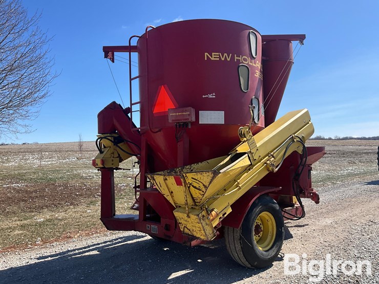 new-holland-355-image-5