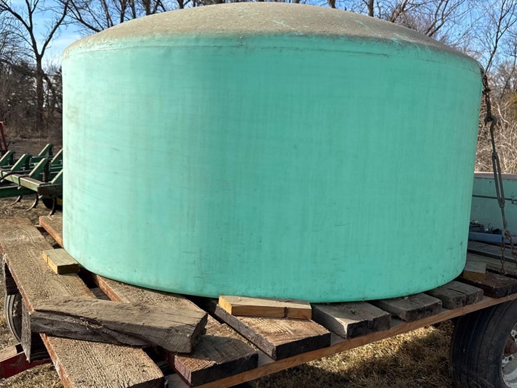 8ft-x-11-1/2ft-wooden-flatbed-with-water-tank-image-5