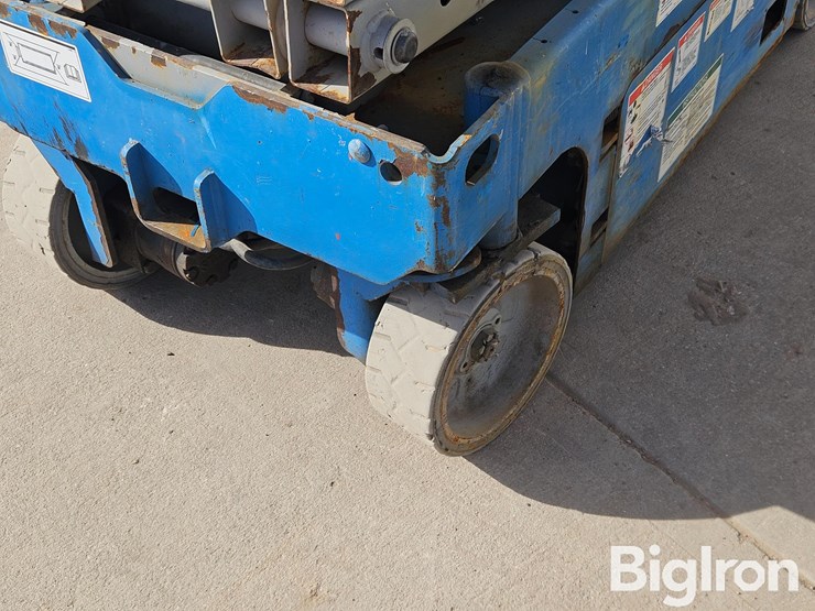 2016-genie-gs1930-image-13