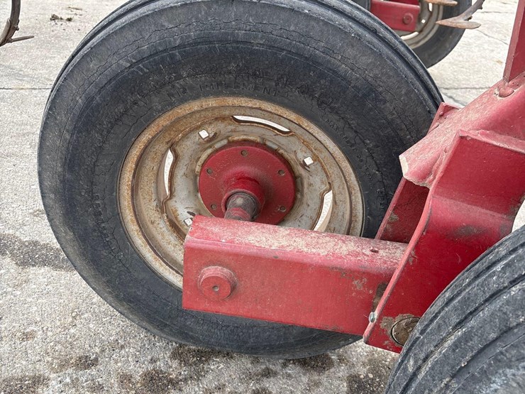 case-ih-4600-image-16