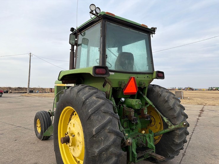 john-deere-4630-image-21