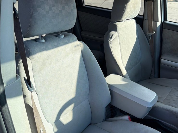 2006-chevrolet-equinox-image-39