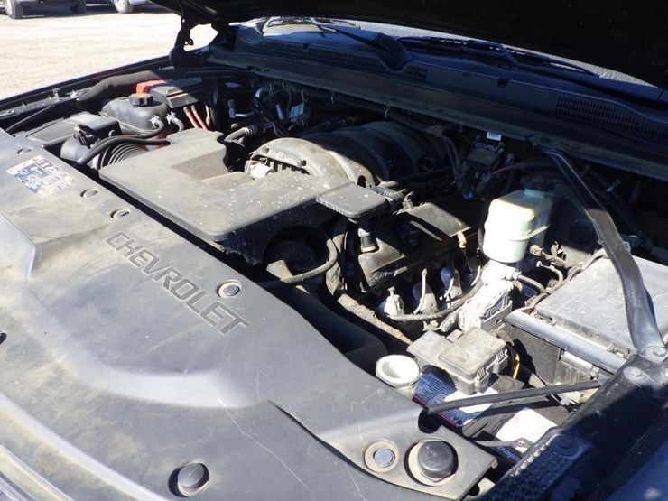 2020-chevrolet-tahoe-image-10