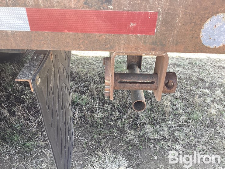 1984-gmc-6000-image-16