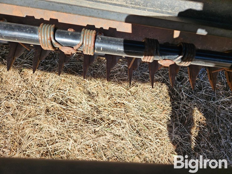 hesston-1160-image-14