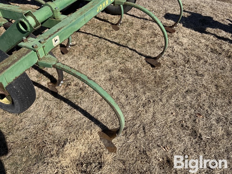 john-deere-1600-image-11