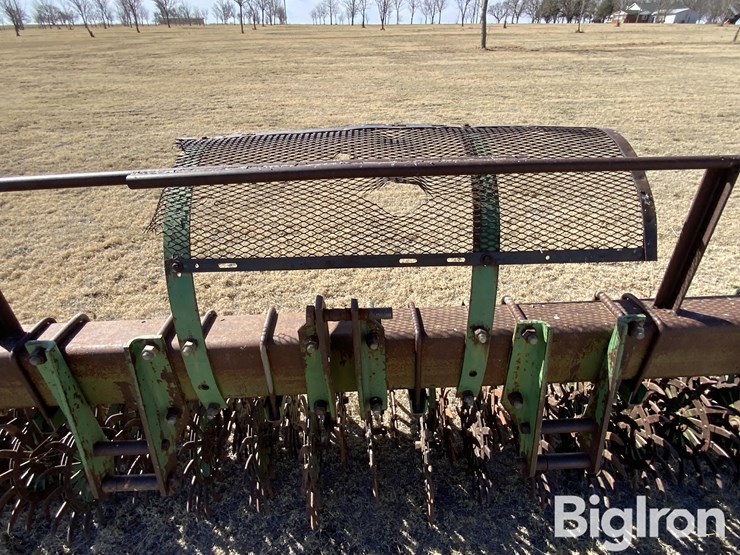 john-deere-30-image-11