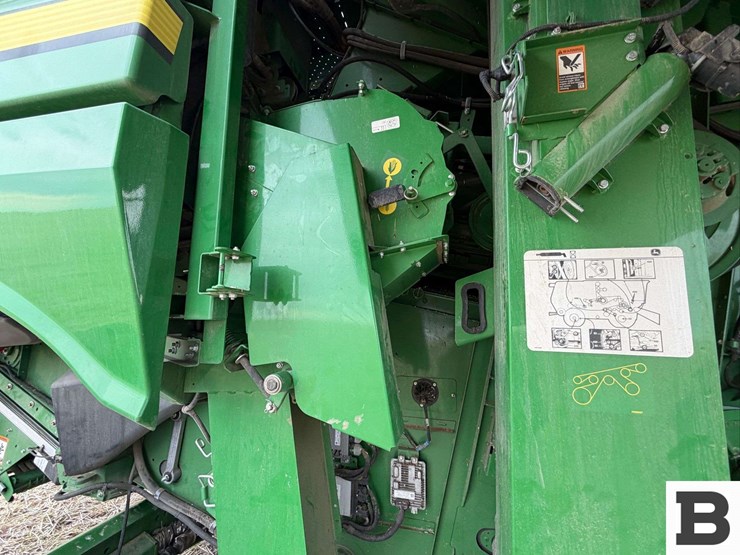 2023-john-deere-s780-image-43