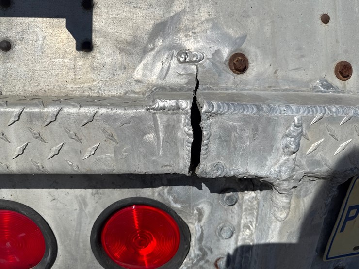 1995-cornhusker-hopper-bottom-image-6