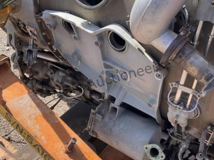 jet-engine-on-rolling-skid-image-7