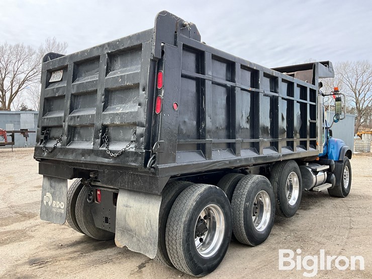 2003-mack-granite-cv713-image-5