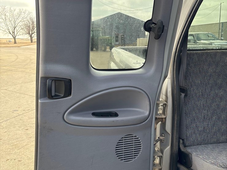 2001-dodge-ram-2500-image-41