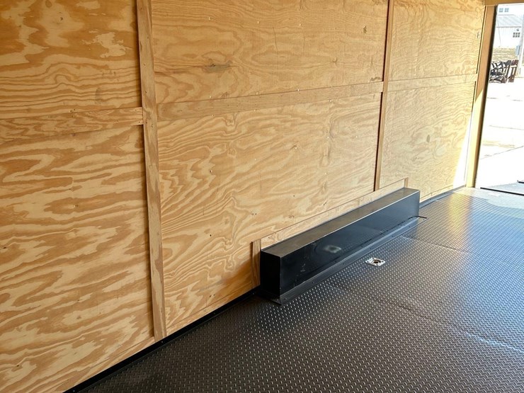 like-new--2025-steel-pines-cargo-llc-8-1/2ft-x-24ft-bumper-hitch-enclosed-trailer--1-owner-image-30