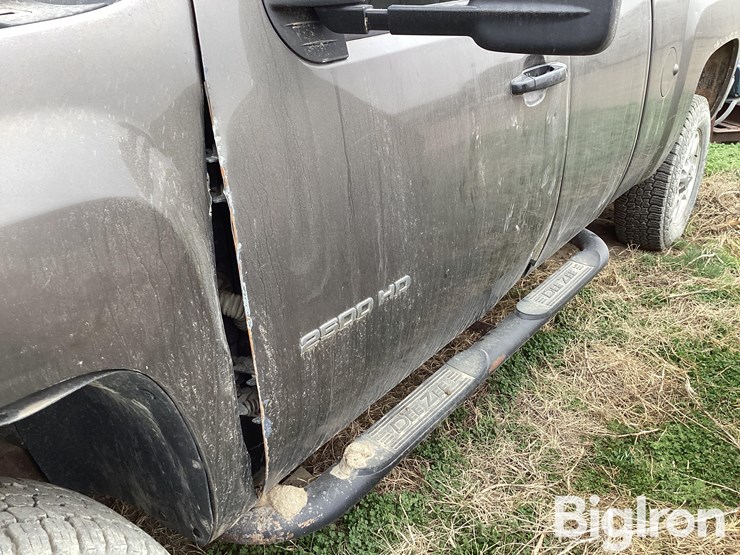 2012-chevrolet-2500-image-15