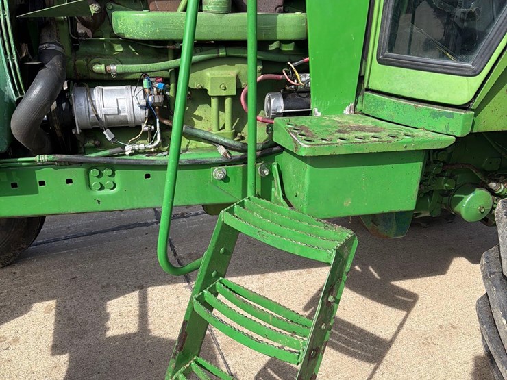 john-deere-4430-image-9