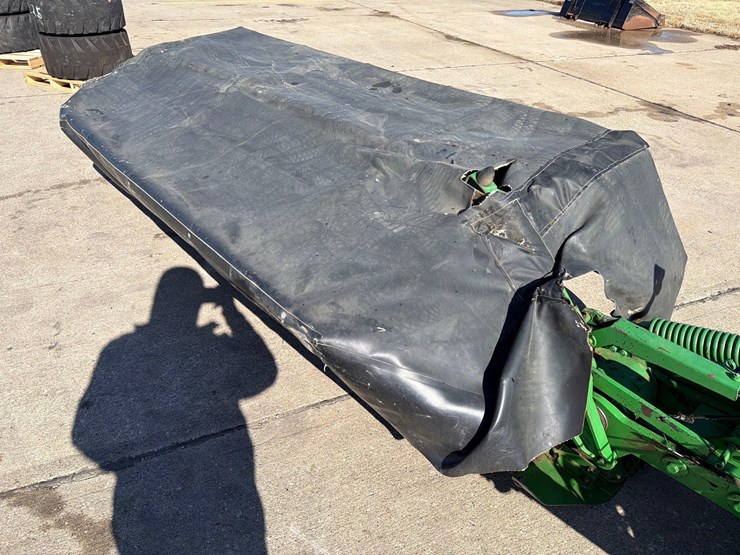 john-deere-275-image-17