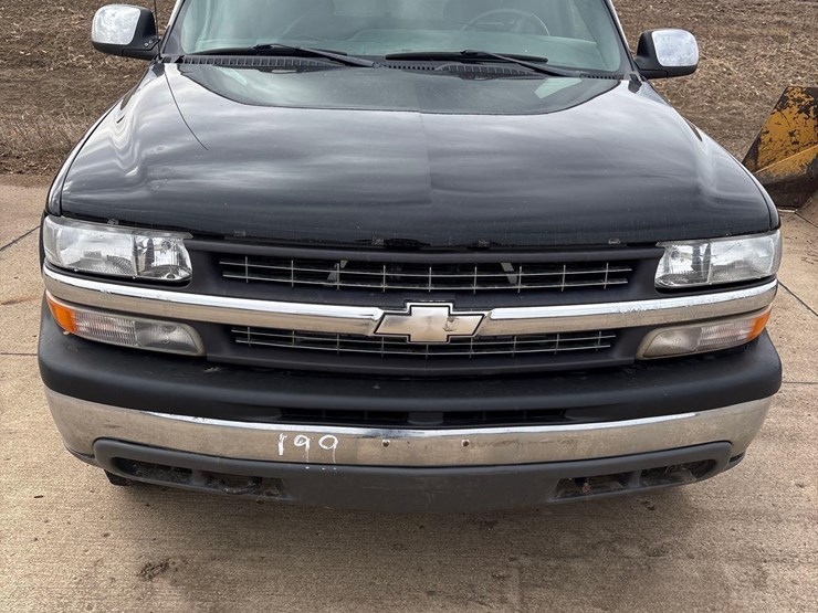 2001-chevrolet-1500-image-16