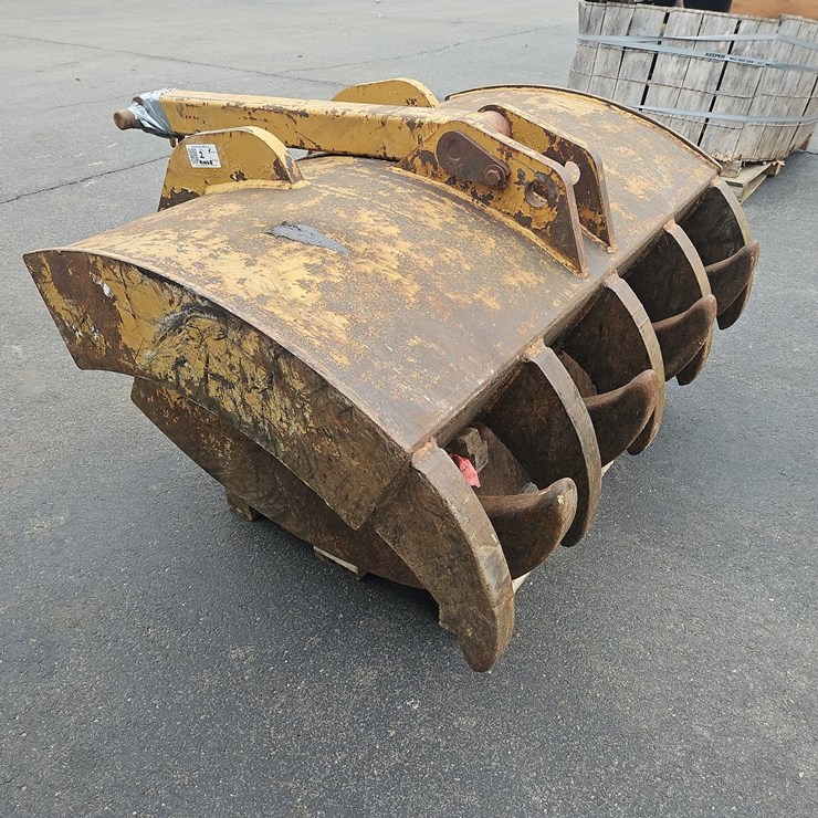 DEMOLITION GRAPPLE