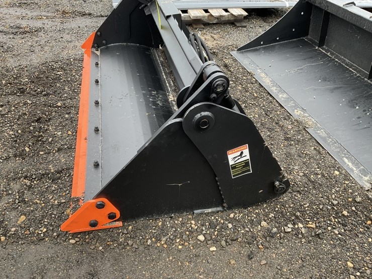 2025-pabreak-skid-steer-hydraulic-bucket-(new)-image-3