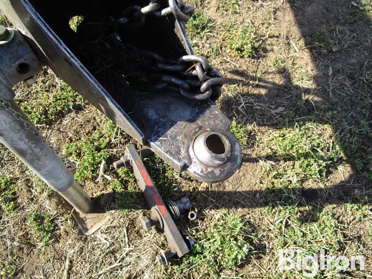 hesston-1160-image-9