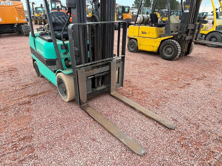 mitsubishi-fgc30k-image-24