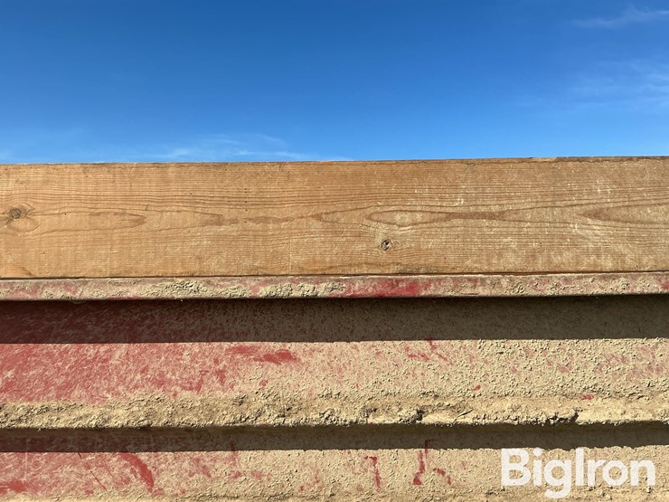 kelly-ryan-feed-wagon-image-12