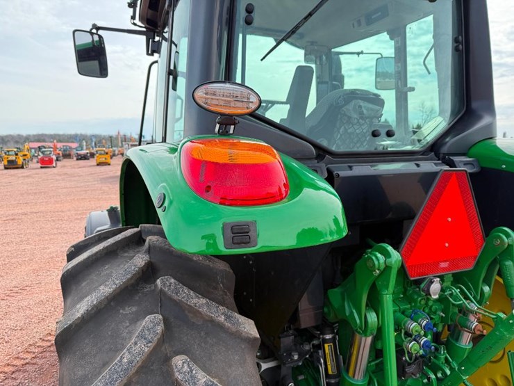 john-deere-6140m-image-26