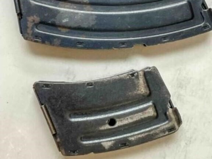 box-of-holsters,-misc.-magazines-image-16