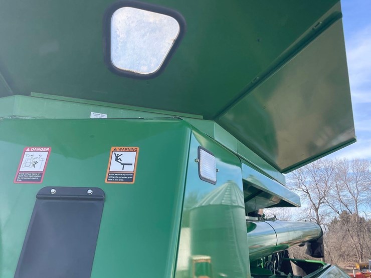 2007-john-deere-9560-sts-image-55