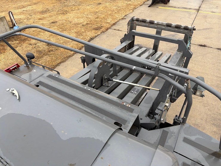 massey-ferguson-2290-image-39